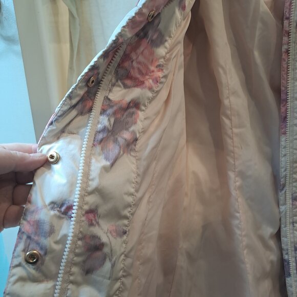 Brand New Long Puffer Coat - Picture 8 of 9